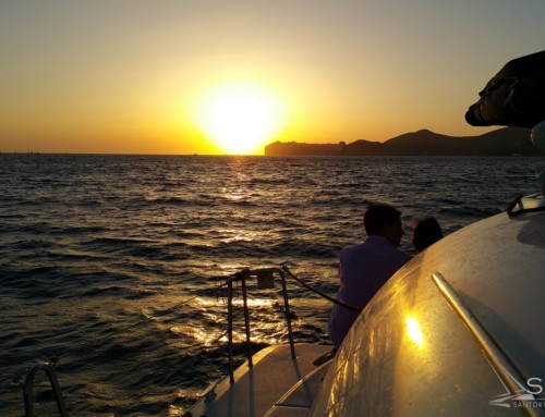 Santorini Sailing into the Sunset – A Catamaran Adventure to Remember